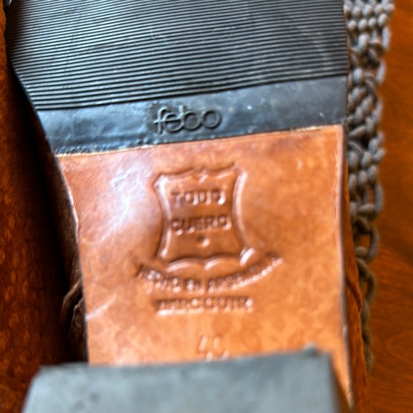 Darc Cuir made in Argentina gold/brown soft textured suede Leather Ankle Boots - Picture 7 of 9